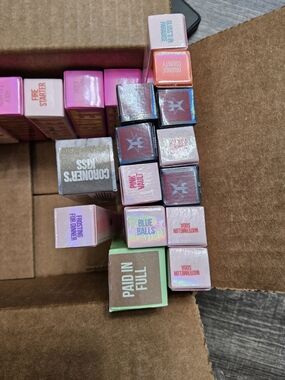 Jeffree Star Mini Lipstick Set — 20 Pc Bundle.